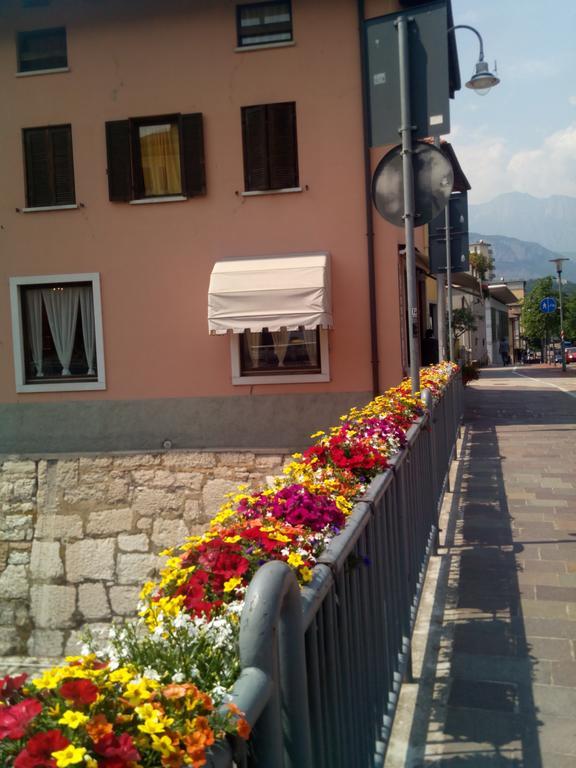 Alloggio Ponte Dei Cavalleggeri Hotel Trento Eksteriør billede