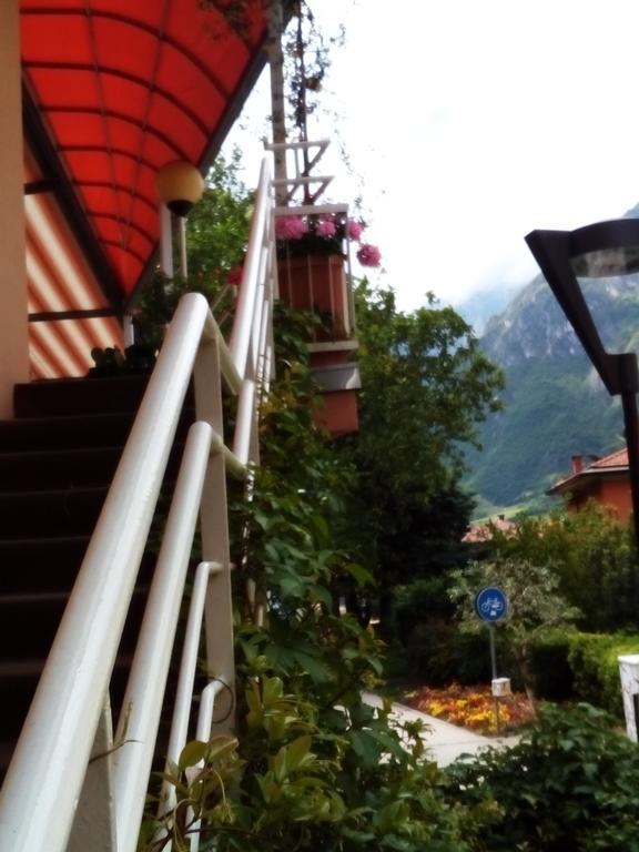Alloggio Ponte Dei Cavalleggeri Hotel Trento Eksteriør billede