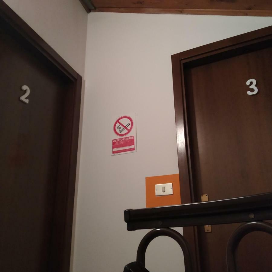 Alloggio Ponte Dei Cavalleggeri Hotel Trento Eksteriør billede